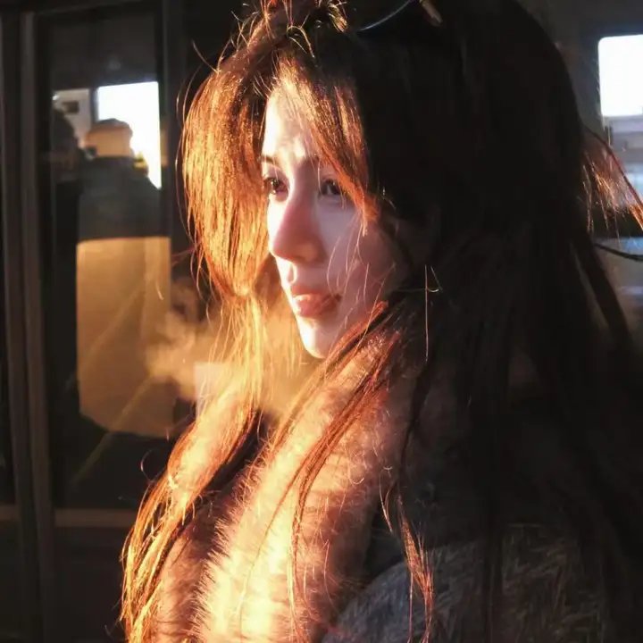 八彩林亚珍粤语